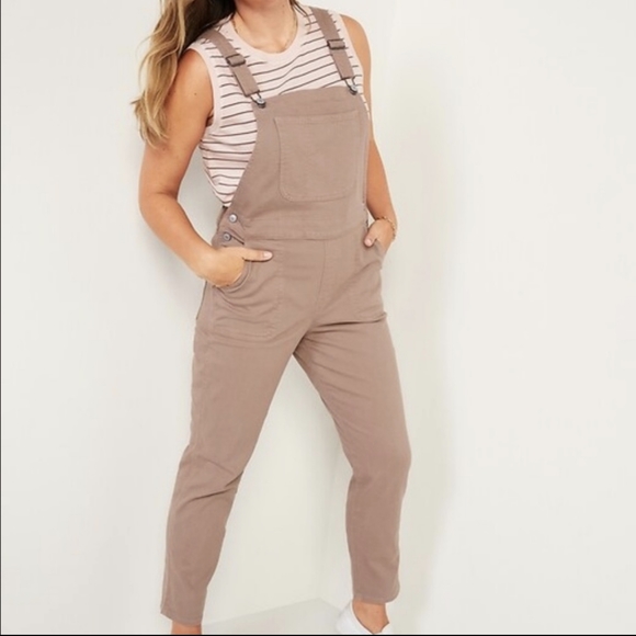 Old Navy O.G. Straight Pop-Color Jean Overalls Size 10 - Picture 2 of 3